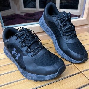 Under Armour Men's Black Athletic Sneakers men’s 13